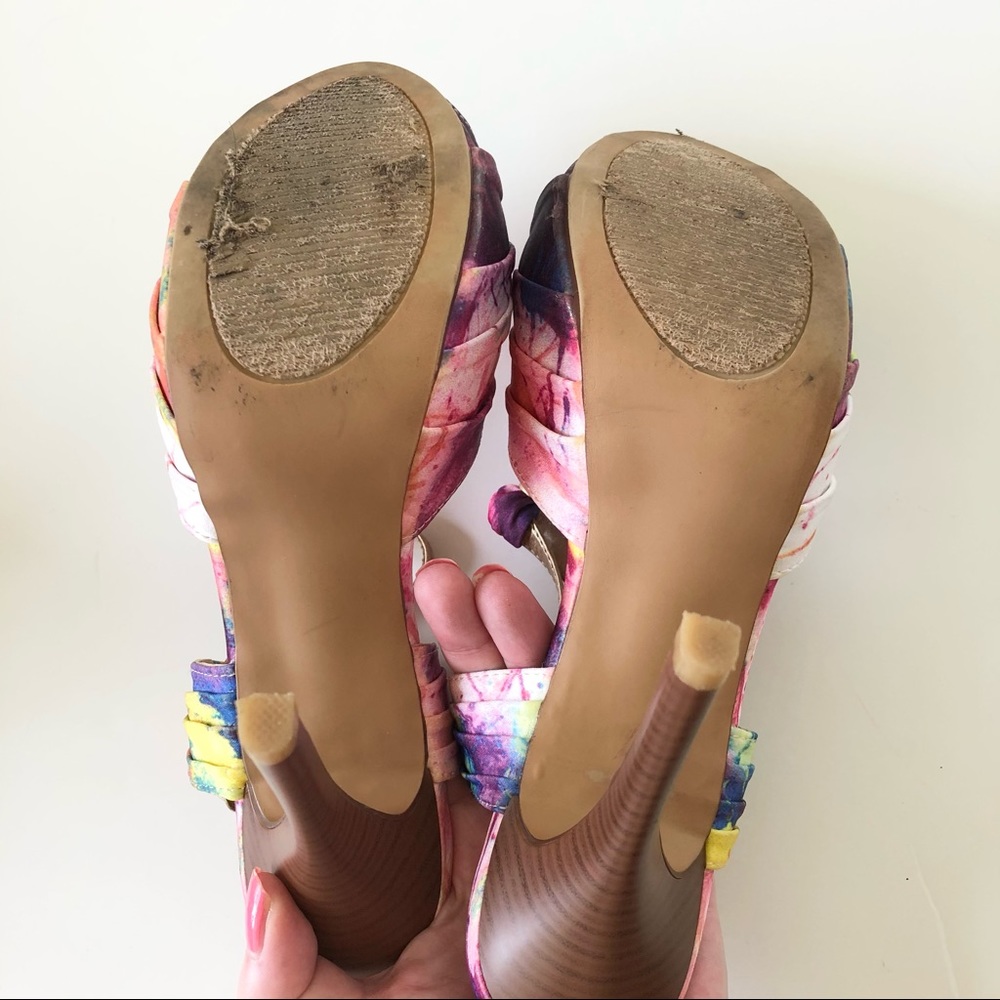 Apt. 9 Tie Dye Open Toe Platforms Heels - Picture 12 of 12